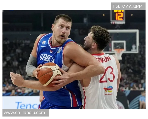 媒体人点评约基奇全力出击申京遭遇惨痛教训难以承受